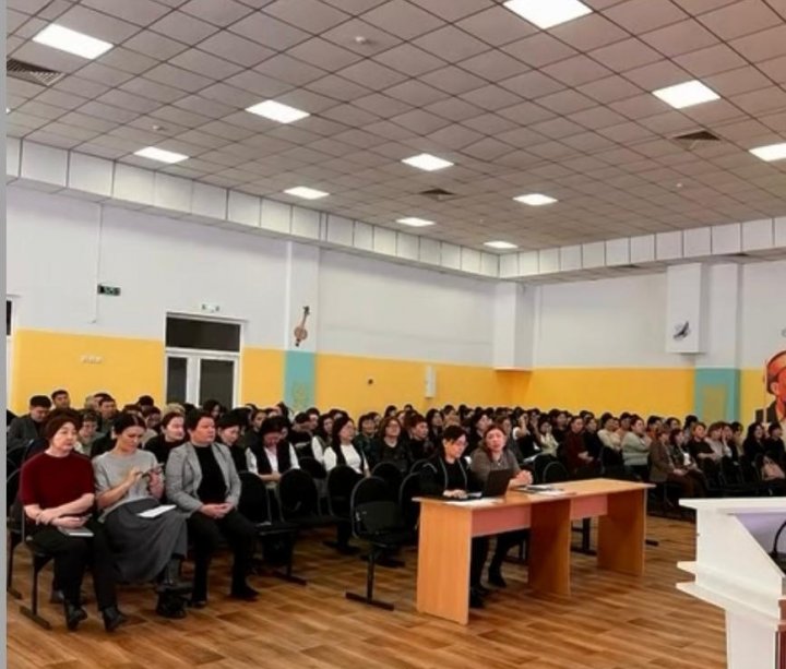 Қызметкерлер мен педагогтарға арналған «Психоәлеуметтік қауіпсіздік деген не?» тақырыбында түсіндіру сағаттары өткізілді.