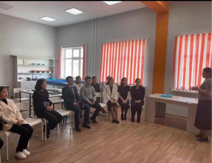 «Стресті басқару және эмоционалды тұрақтылық» тақырыбында психологиялық тренинг ұйымдастырылды.